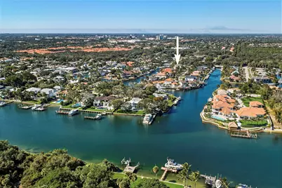 2442 Bay Circle, Palm Beach Gardens, FL 33410 - Photo 52