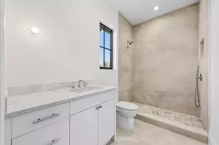 2442 Bay Cir, Palm Beach Gardens, FL 33410 - Photo 48