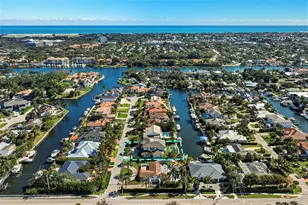 2442 Bay Cir, Palm Beach Gardens, FL 33410 - Photo 4