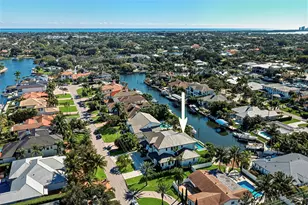 2442 Bay Cir, Palm Beach Gardens, FL 33410 - Photo 50