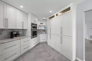 6797 Bayshore Dr, Lake Worth, FL 33462 - Photo 12