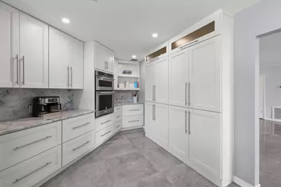 6797 Bayshore Drive, Lake Worth, FL 33462 - Photo 12