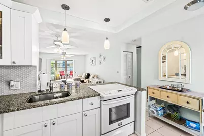 2121 NE 1st Court #202, Boynton Beach, FL 33435 - Photo 8