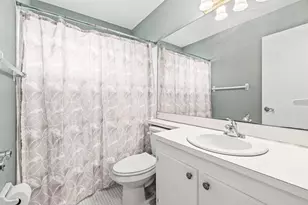 2121 NE 1st Ct, Boynton Beach, FL 33435 - Photo 20