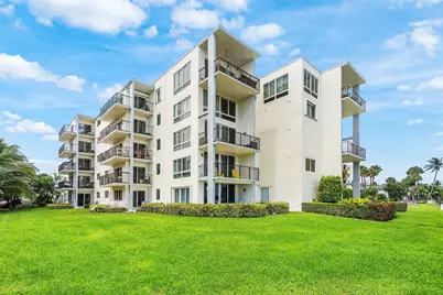 1206 S Lake Drive #203, Lantana, FL 33462 - Photo 4