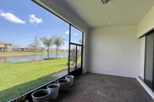 663 SE Villandry Way, Port Saint Lucie, FL 34984 - Photo 18