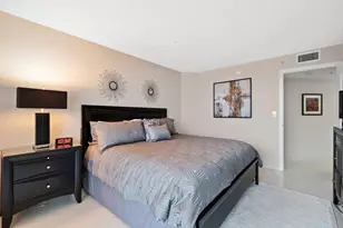 3000 N Ocean Dr, Singer Island, FL 33404 - Photo 6