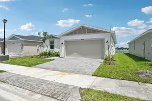 5474 Hampton Park Cir, Vero Beach, FL 32966 - Photo 4