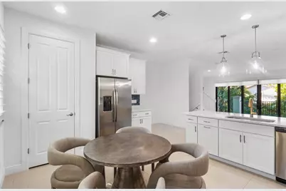 613 Windward Circle N, Boynton Beach, FL 33435 - Photo 8