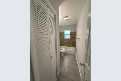 1777 Highland Avenue #B, Vero Beach, FL 32960 - Photo 10