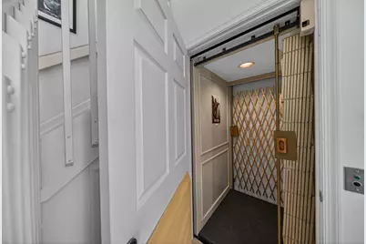 7676 Springwater Place #201, Boynton Beach, FL 33437 - Photo 4