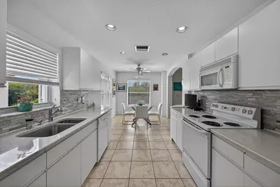 7676 Springwater Place #201, Boynton Beach, FL 33437 - Photo 8