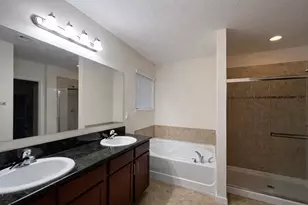 1586 Lexington Square SW, Vero Beach, FL 32962 - Photo 6