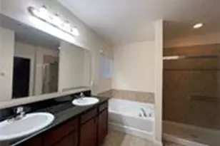 1586 Lexington Square SW, Vero Beach, FL 32962 - Photo 12