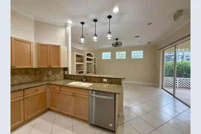 1649 SE Ballantrae Boulevard N, Port Saint Lucie, FL 34952 - Photo 8