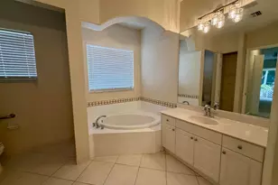 1649 SE Ballantrae Blvd N, Port Saint Lucie, FL 34952 - Photo 10