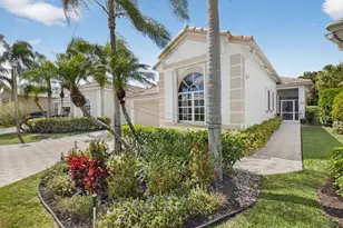 11893 Fountainside Cir, Boynton Beach, FL 33437 - Photo 2