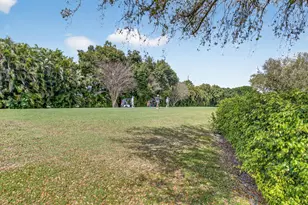 11893 Fountainside Cir, Boynton Beach, FL 33437 - Photo 52