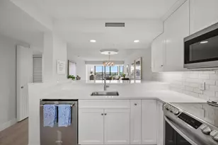 2001 Marina Isle Way, Jupiter, FL 33477 - Photo 16