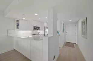 2001 Marina Isle Way, Jupiter, FL 33477 - Photo 14