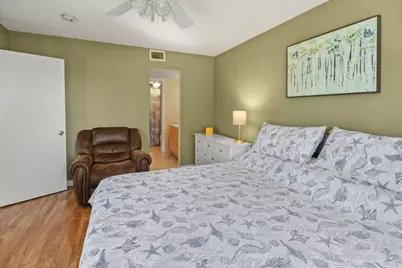 2936 Lake Shore Drive #310, Riviera Beach, FL 33404 - Photo 6