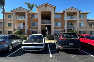 221 SW Palm Dr, Port Saint Lucie, FL 34986 - Photo 1