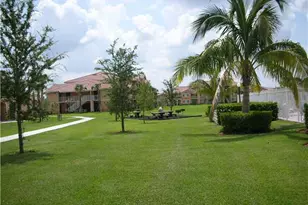 221 SW Palm Dr, Port Saint Lucie, FL 34986 - Photo 18