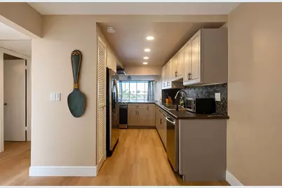 6 Royal Palm Way #310, Boca Raton, FL 33432 - Photo 10