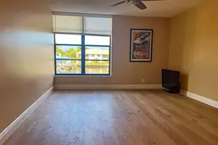 6 Royal Palm Way, Boca Raton, FL 33432 - Photo 14