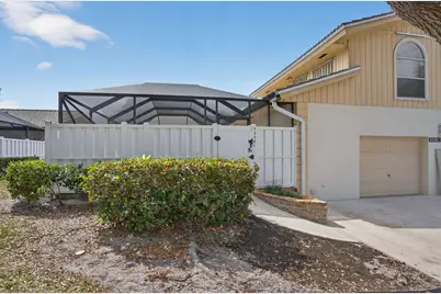 5230 Woodruff Lane, Palm Beach Gardens, FL 33418 - Photo 2