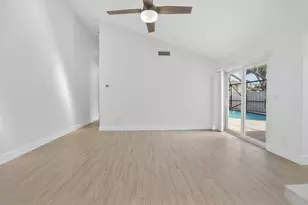 5230 Woodruff Ln, Palm Beach Gardens, FL 33418 - Photo 16