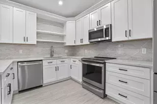 5230 Woodruff Ln, Palm Beach Gardens, FL 33418 - Photo 24