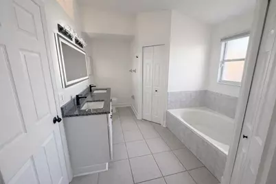 1718 SW Brisbane Street, Port Saint Lucie, FL 34984 - Photo 8