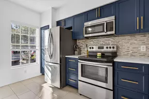 3148 Festival Dr, Margate, FL 33063 - Photo 12