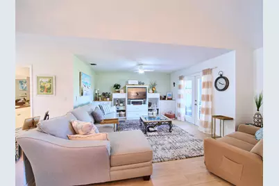 6116 SE Georgetown Place, Hobe Sound, FL 33455 - Photo 6