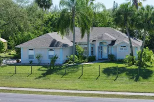 449 Englar Dr, Sebastian, FL 32958 - Photo 2