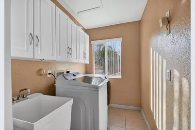 876 Gazetta Way, West Palm Beach, FL 33413 - Photo 44