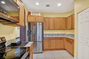 876 Gazetta Way, West Palm Beach, FL 33413 - Photo 18