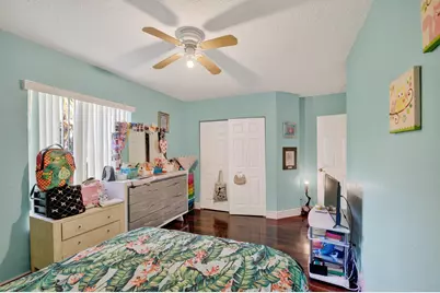 876 Gazetta Way, West Palm Beach, FL 33413 - Photo 38