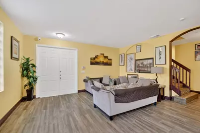 876 Gazetta Way, West Palm Beach, FL 33413 - Photo 6