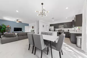 4622 Belgian Ln, Davie, FL 33314 - Photo 12