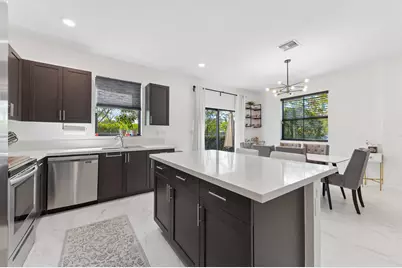 4622 Belgian Lane, Davie, FL 33314 - Photo 10