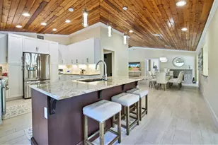 451 N Lyra Cir, Juno Beach, FL 33408 - Photo 10