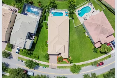 11421 SW Kingslake Circle, Port Saint Lucie, FL 34987 - Photo 32