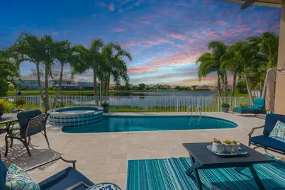 11421 SW Kingslake Circle, Port Saint Lucie, FL 34987 - Photo 2