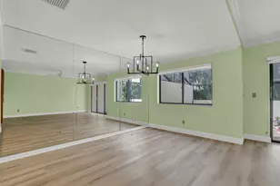 215 Oak Harbour Dr, Juno Beach, FL 33408 - Photo 18