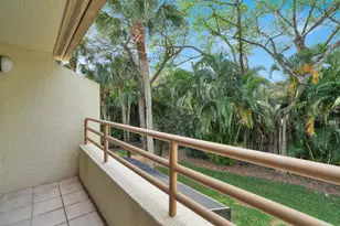 215 Oak Harbour Dr, Juno Beach, FL 33408 - Photo 32