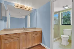 215 Oak Harbour Dr, Juno Beach, FL 33408 - Photo 34