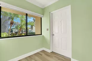 215 Oak Harbour Dr, Juno Beach, FL 33408 - Photo 2