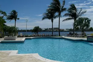 160 Yacht Club Way, Hypoluxo, FL 33462 - Photo 24